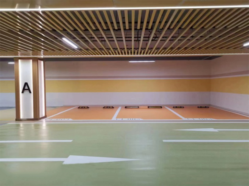 聚氨酯超砂漿自流平涂裝體系